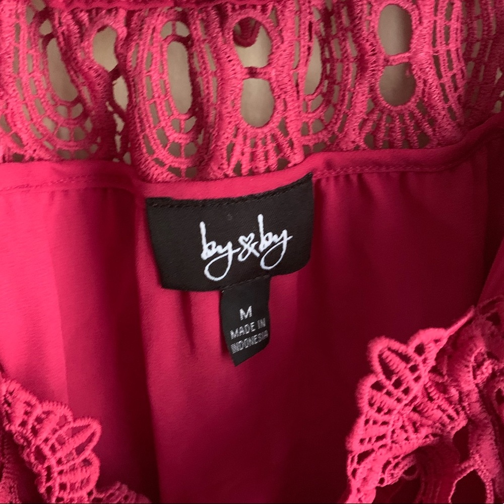 By&By Cold Shoulder Blouse, Sz M - Picture 3 of 3